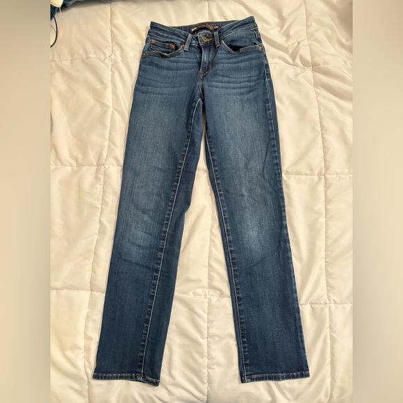 SOLD ON DEPOP*** Levis Bold Curve Straight Leg Jeans - Picture 2 of 4